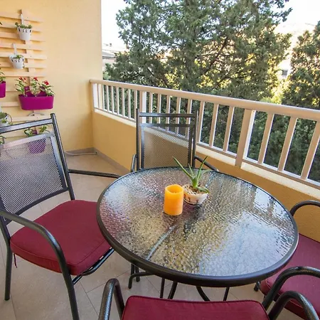Studio Apartment Mia - Free Parking Mostar Exterior photo